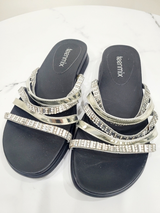 Teenmix Shoes - Y2K Teenmix Black & Silver Shinny Beads Sandals Size: 6US